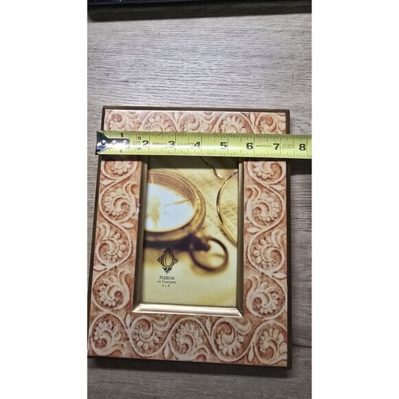 Fusion by Concepts Decorative 4x6 Photo Frame With Intricate Pattern Soft Tones - Picture 5 of 8